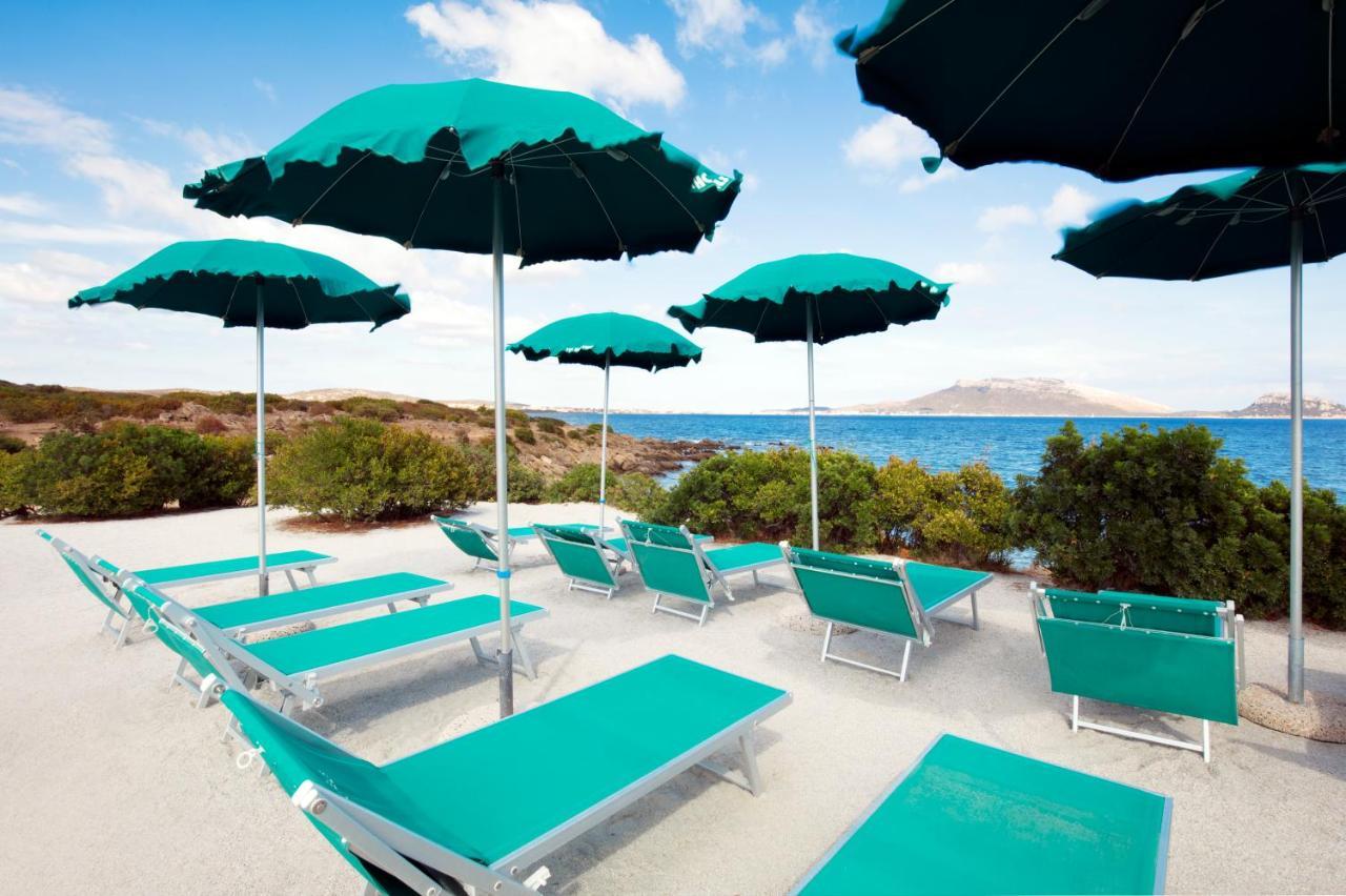 Hotel Baia Aranzos Pittulongu Exterior photo